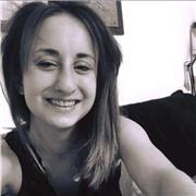 Spécialisée en philosophie, en science-politique et sociologie